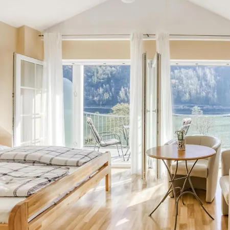 Residenz St Aldegund 2 Appartamento *